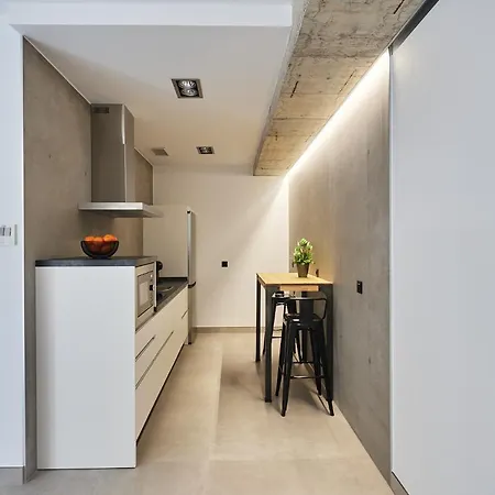9 Nidos Centrica Suites - Nuevo Plasencia Exterior photo